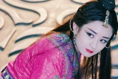 古装美女吃瓜群众视频,揭秘宫廷秘闻